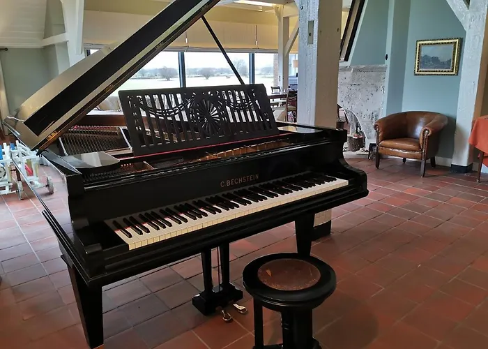 The Nicest In Holland! بيت للعطل *