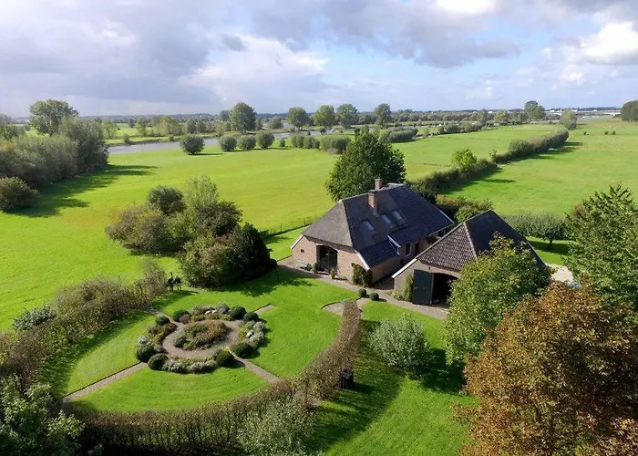 The Nicest In Holland! بيت للعطل *